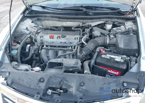 2011 Honda Accord 2.4 Lx z USA, uszkodzony, nr VIN 1HGCP2F35BA152182